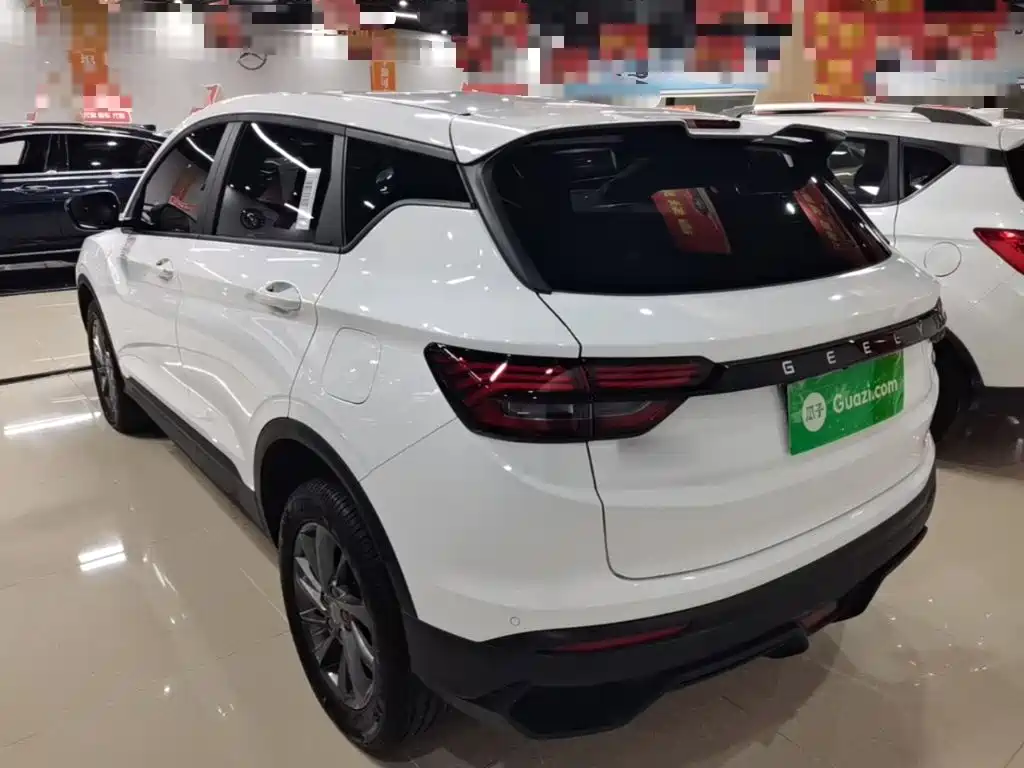 Geely Binyue — миниатюра 5