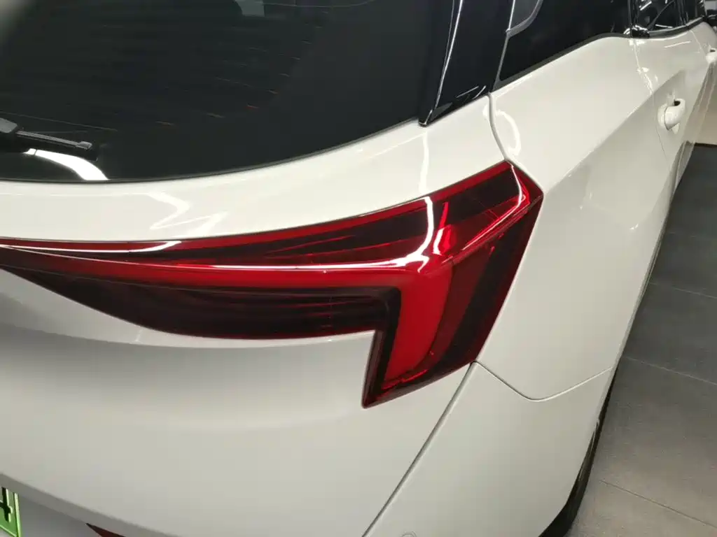 Buick Velite 6 — миниатюра 8