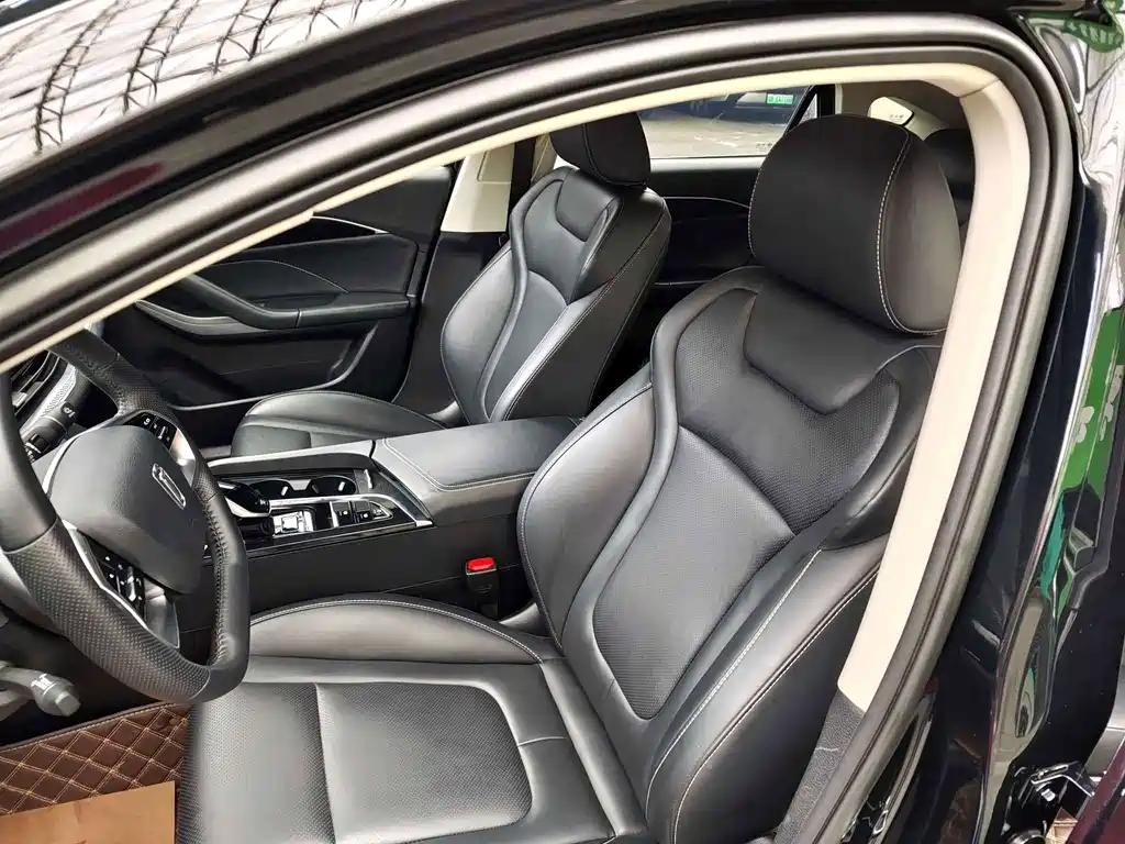 Bestune B70 — миниатюра 6