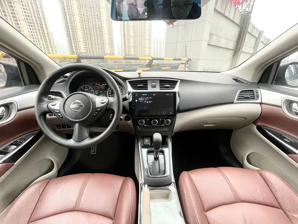 NISSAN XUAN YI