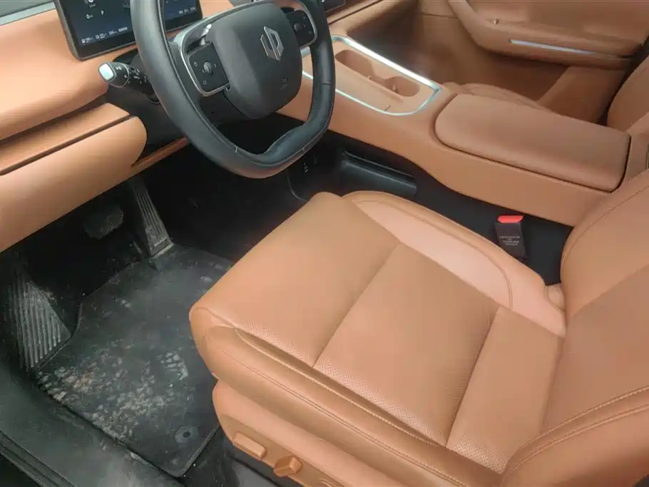 Leapmotor C16 2026 280 6 мест