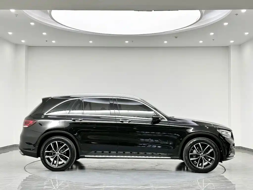 Mercedes-Benz GLC — миниатюра 3