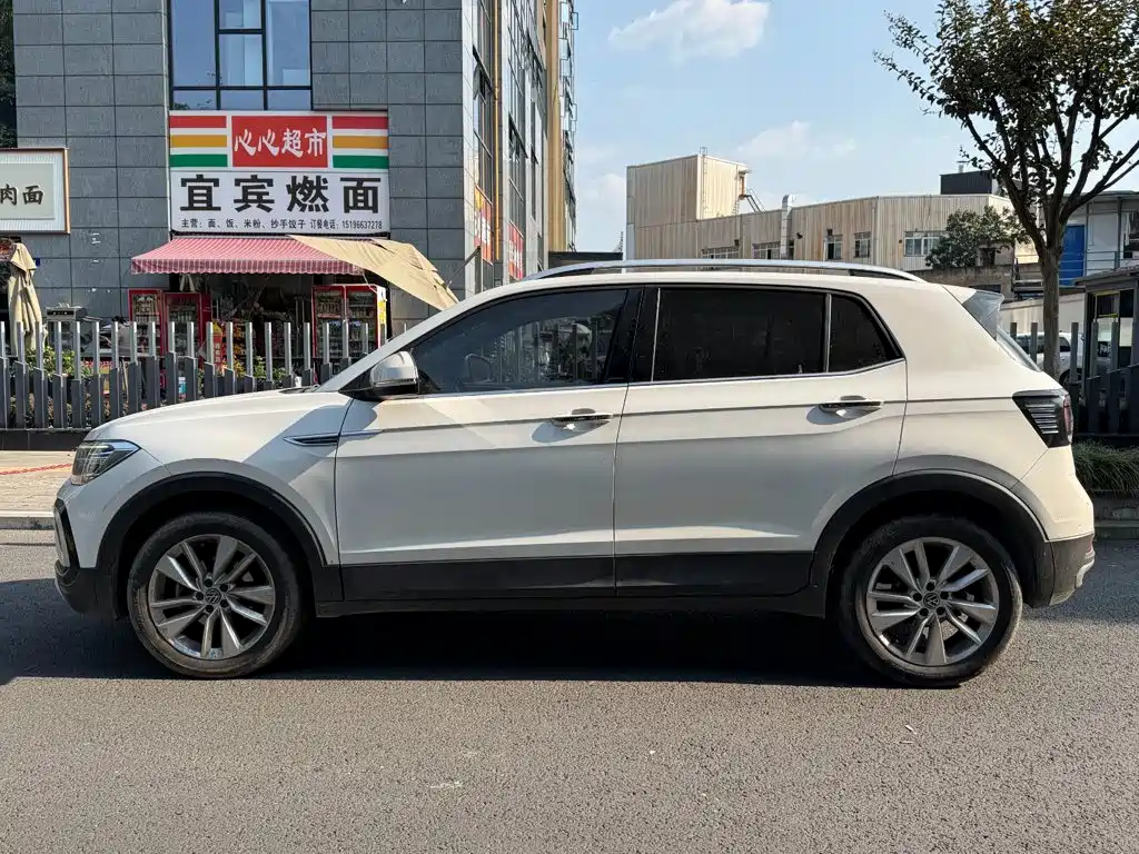 Volkswagen T-Cross 2022 — фото 3
