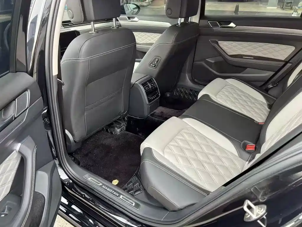 Volkswagen Magotan — миниатюра 5