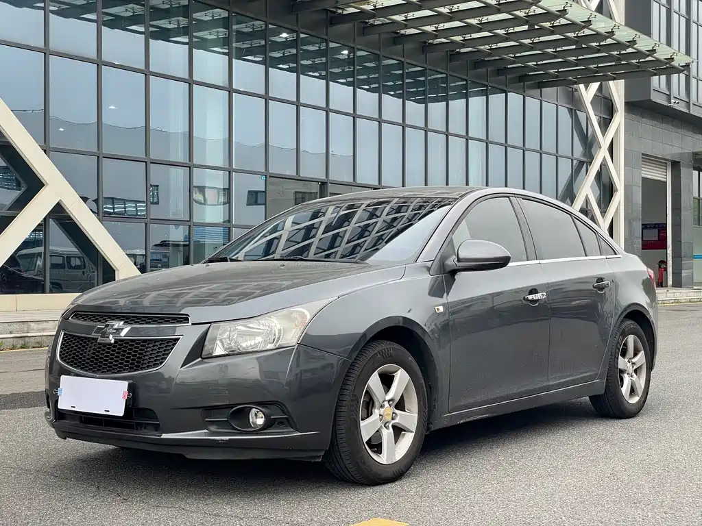 Купить Chevrolet Cruze