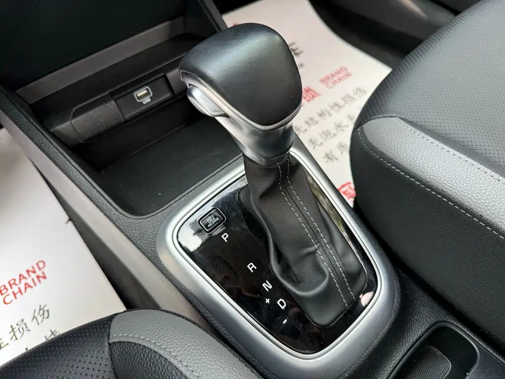 Kia KX1 - фото 12