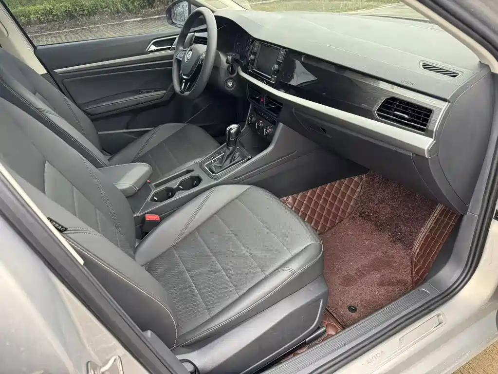 Volkswagen Lavida — миниатюра 19