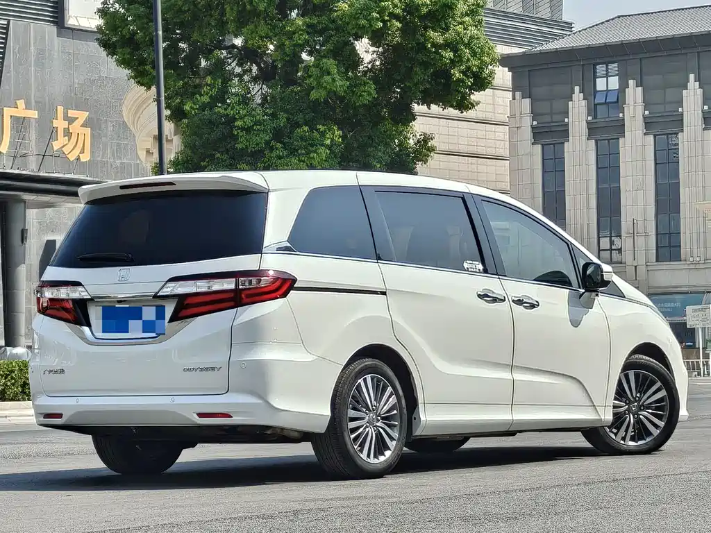 Honda Odyssey — миниатюра 4