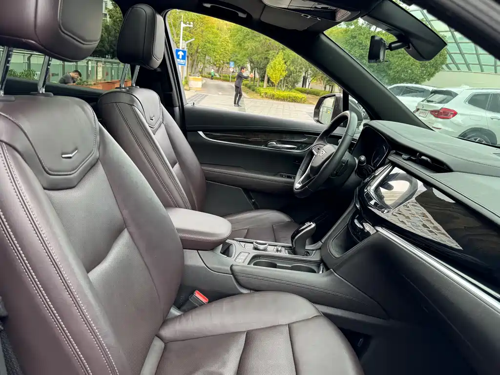 Cadillac XT6 — миниатюра 31