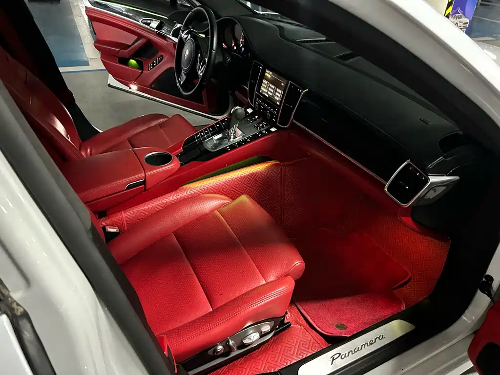 Porsche Panamera — миниатюра 10