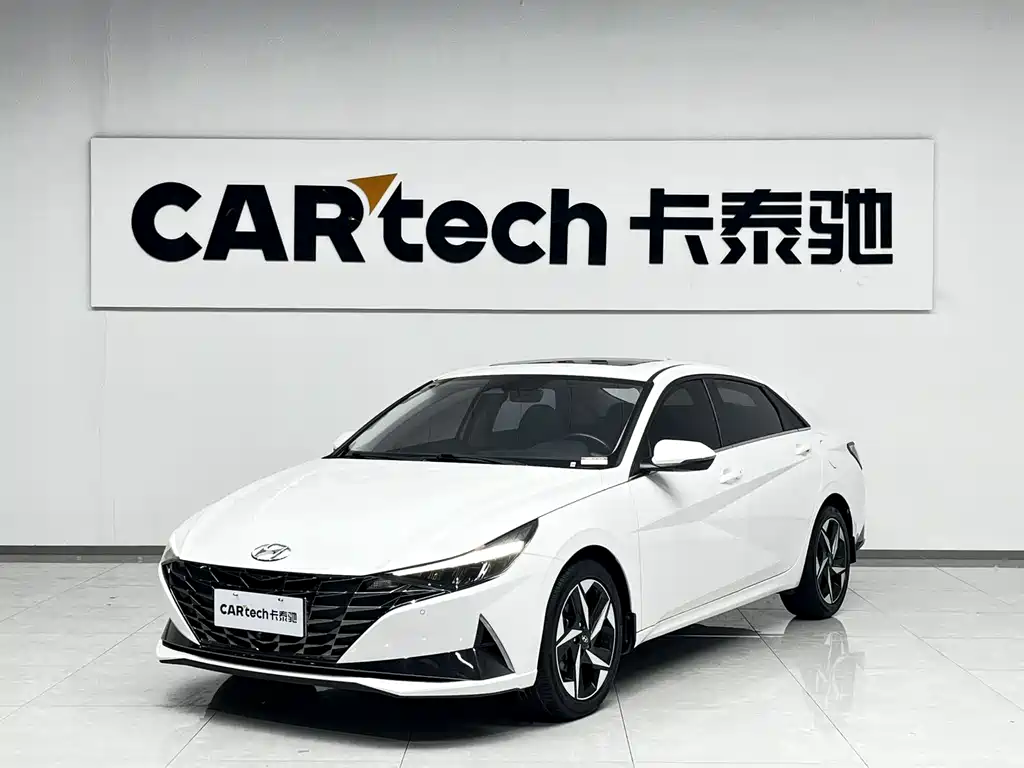 Hyundai Elantra 2021