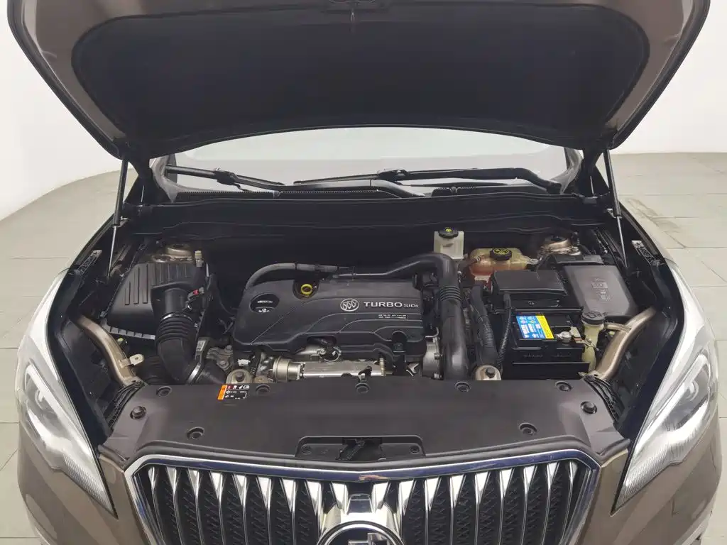 Buick Envision Plus — миниатюра 6