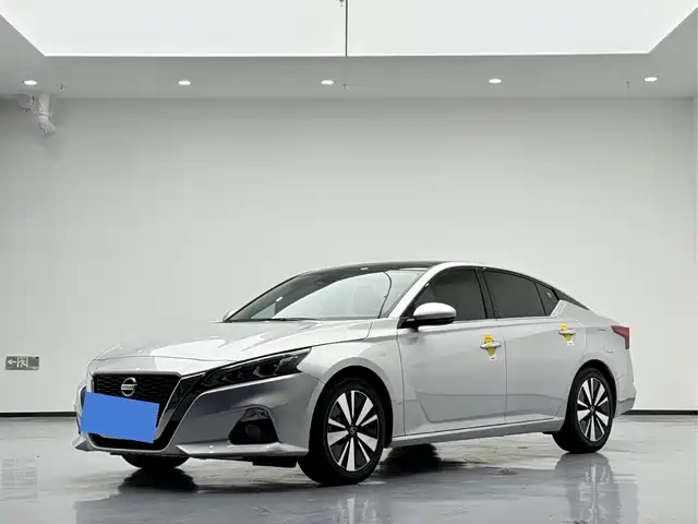 NISSAN TEANA 2022