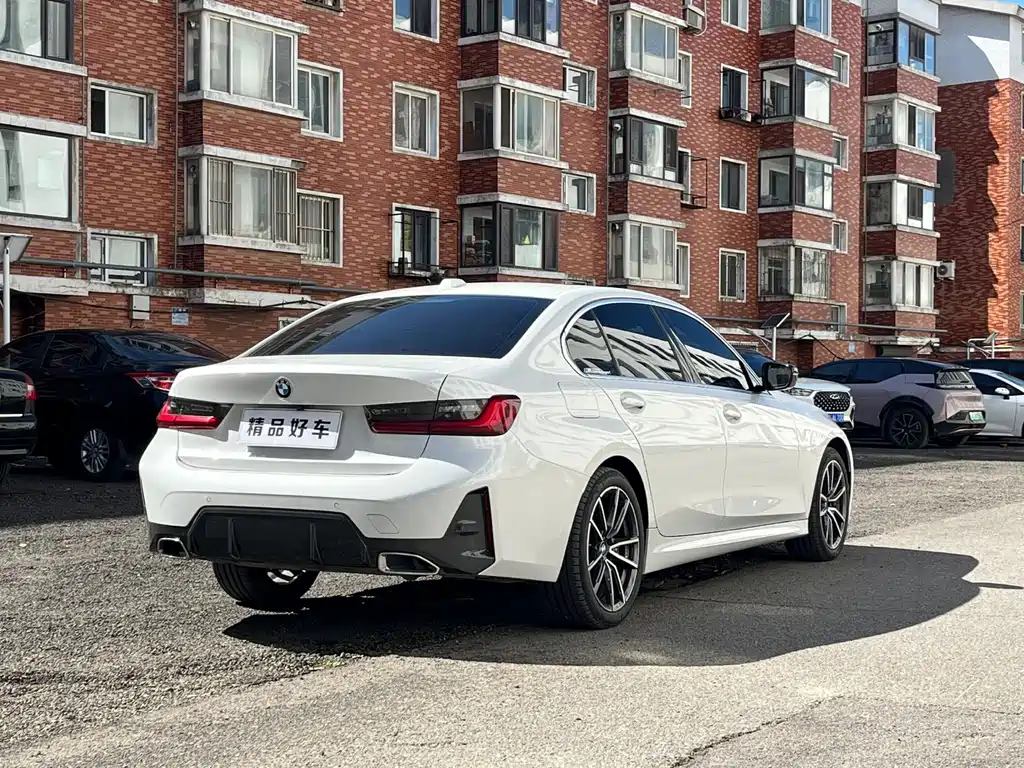 BMW 3 Series — миниатюра 6