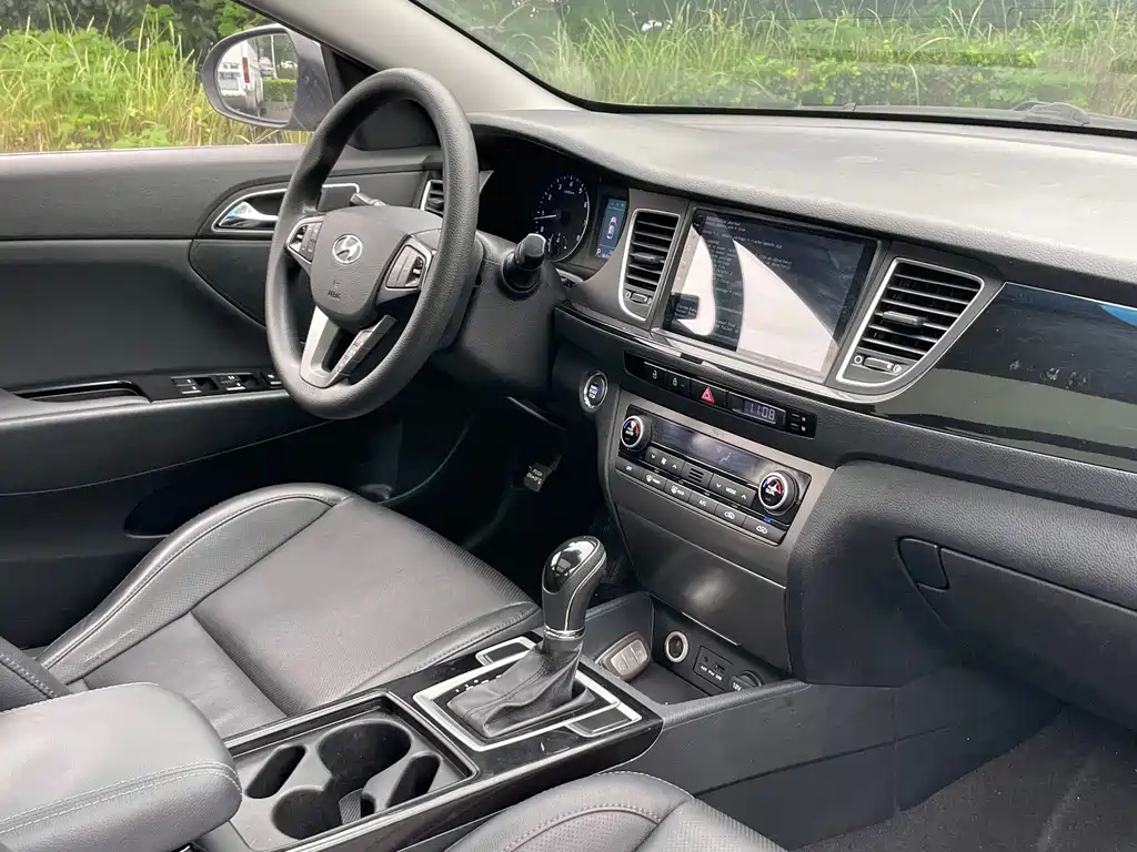 Hyundai Mistra — миниатюра 13