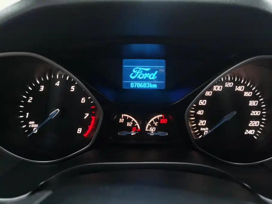 Ford Focus — миниатюра 14