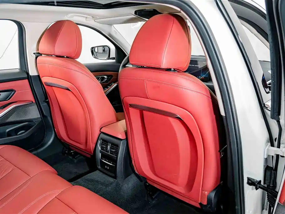 BMW 3 Series — миниатюра 20