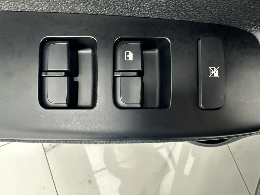 Kia KX1 — миниатюра 11