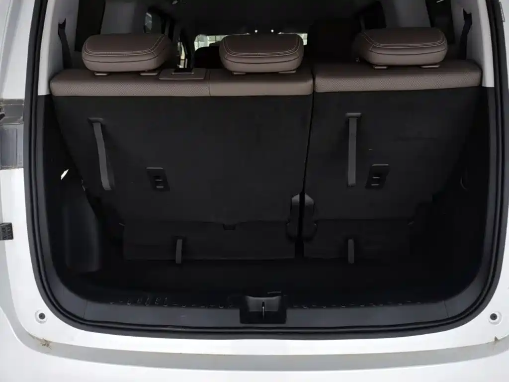 Wuling Xingguang 730 New Energy — миниатюра 19