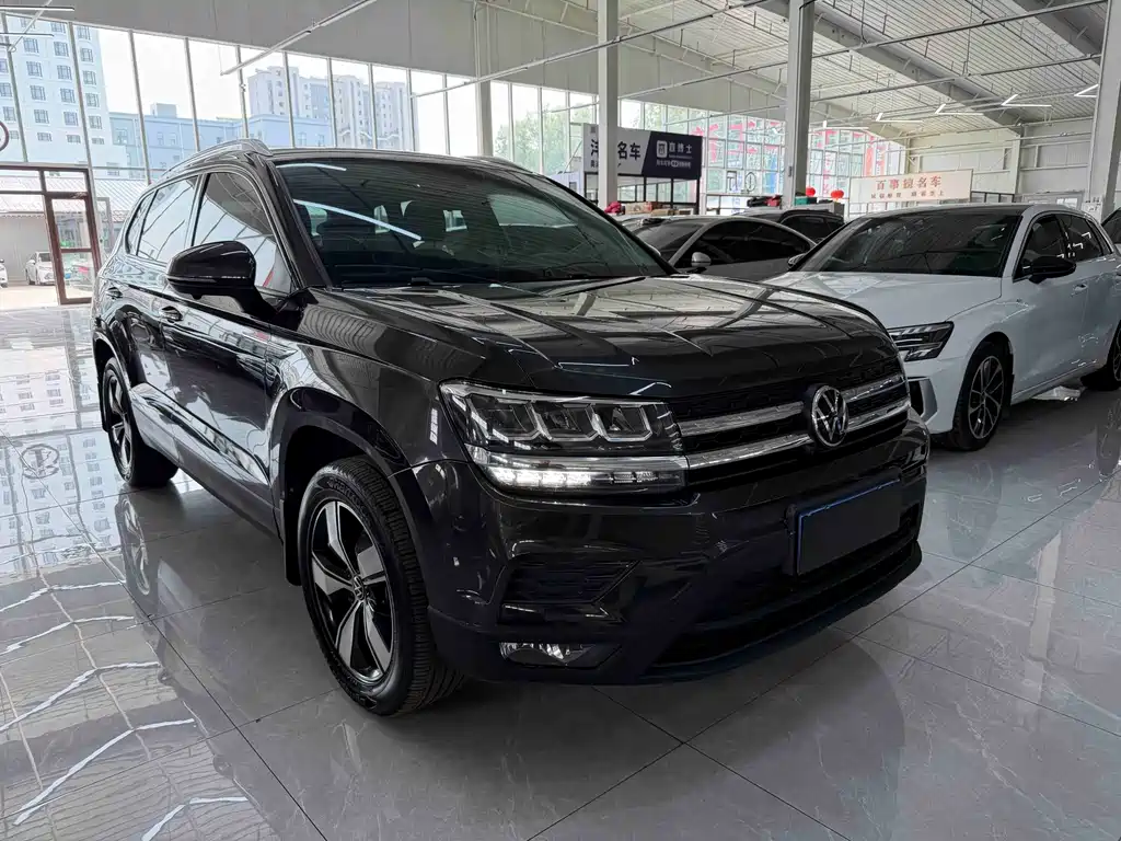 Volkswagen Tharu 2022 280TSI Luxury