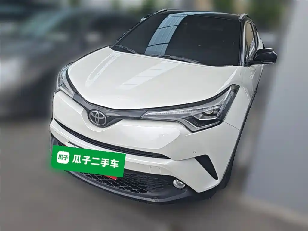 Купить Toyota C-HR