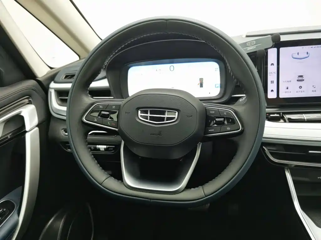 Geely Jia Ji — миниатюра 11