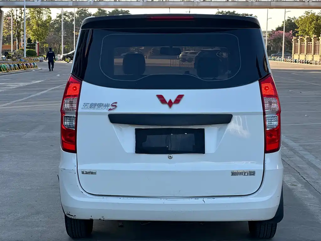 WULING AUTOMOBILE WULING HONGGUANG