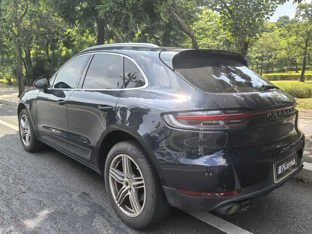 Porsche Macan — миниатюра 9