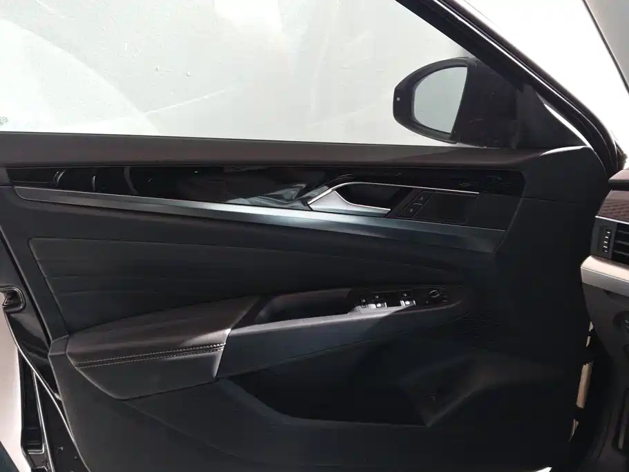 Volkswagen Passat — миниатюра 7