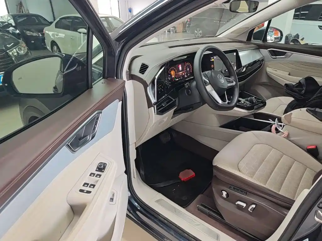 Volkswagen Talagon — миниатюра 16