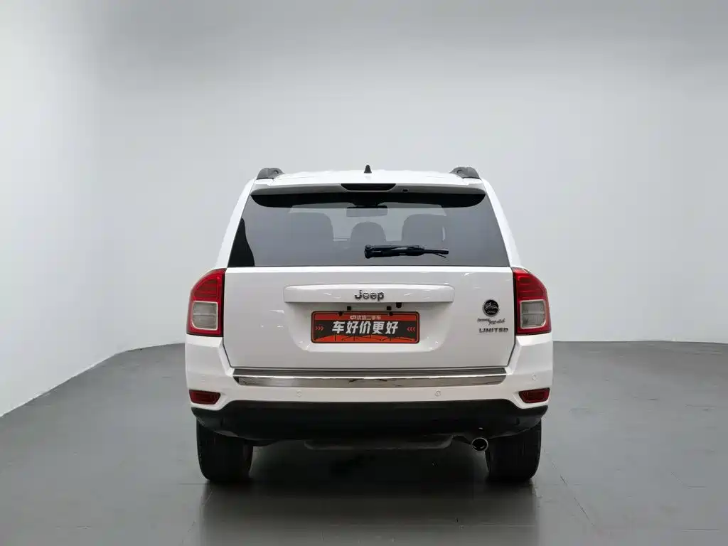 Jeep Compass (Import) — миниатюра 4