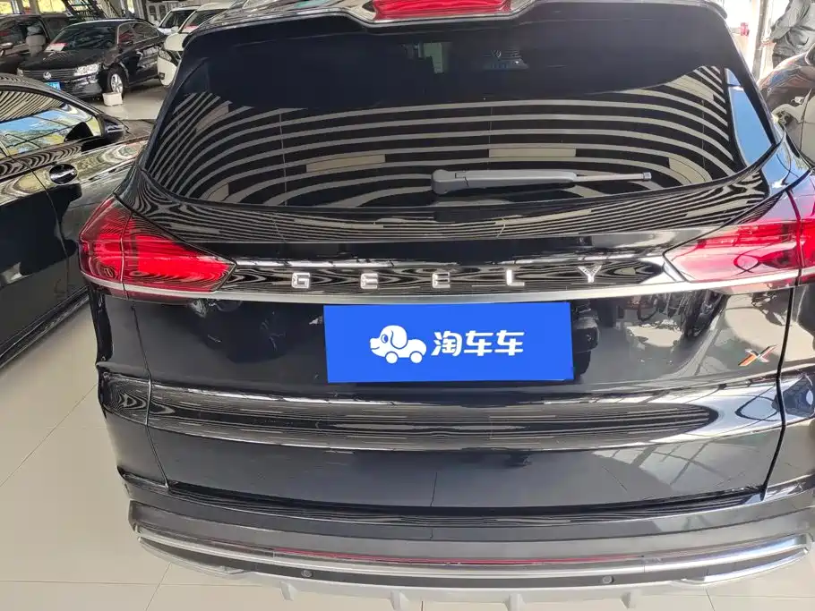 Geely Boyue — миниатюра 4