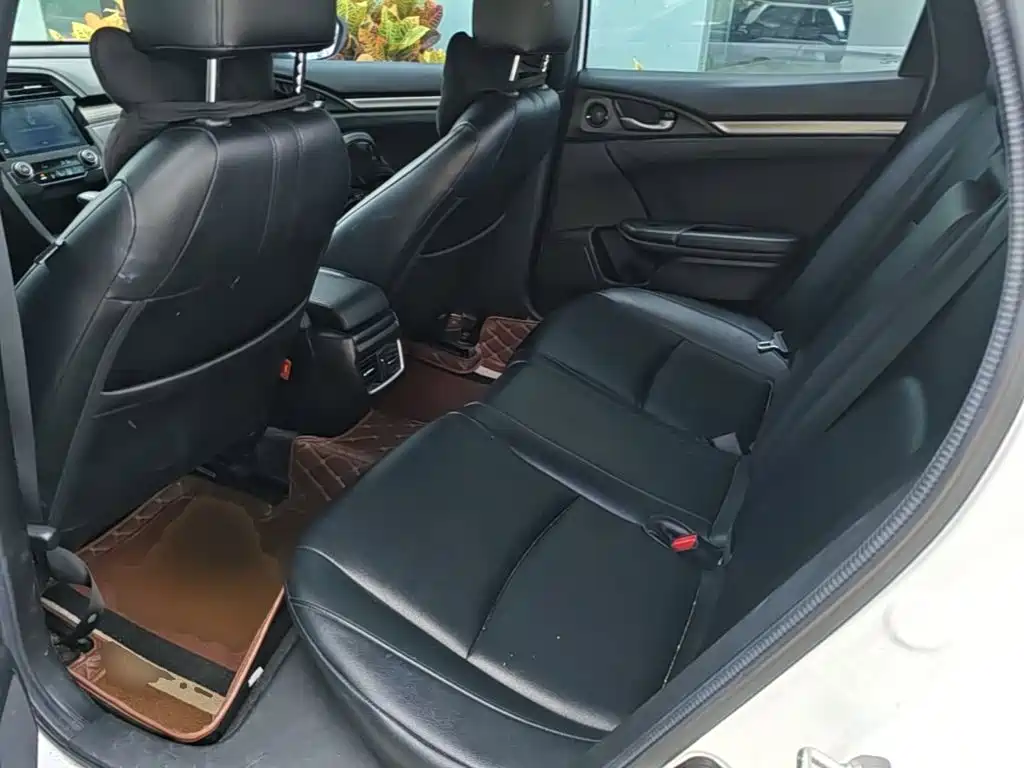 Honda Civic — миниатюра 17