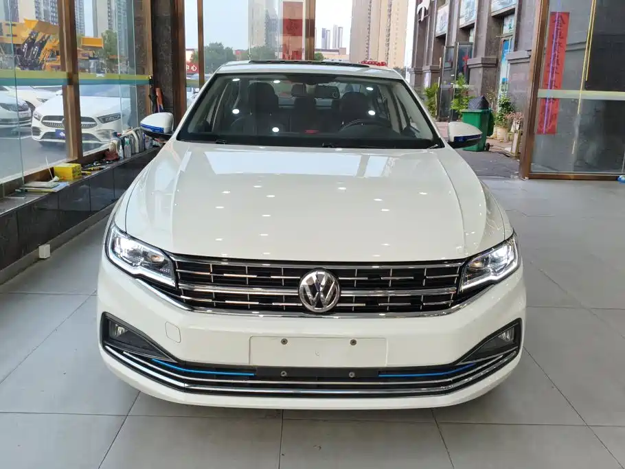 Volkswagen Bora — миниатюра 2