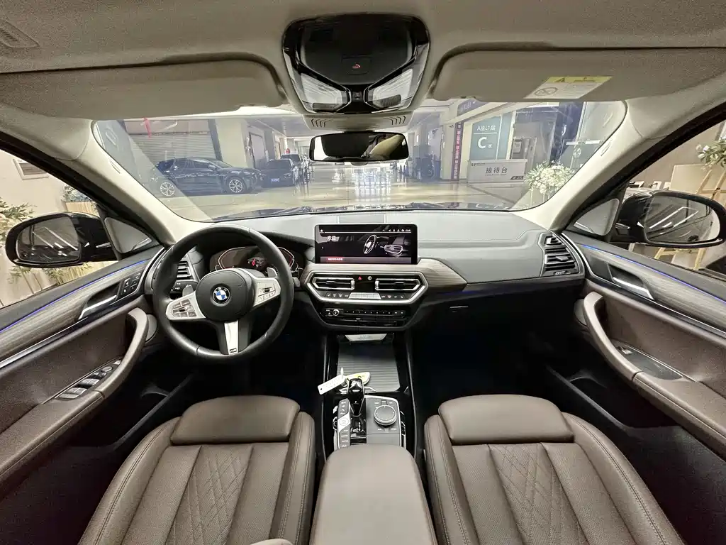 BMW X3 — миниатюра 9