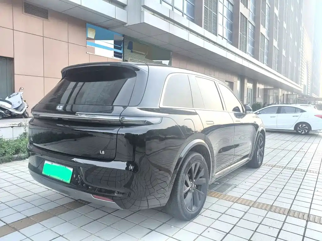 Li Auto Li L8 — миниатюра 6