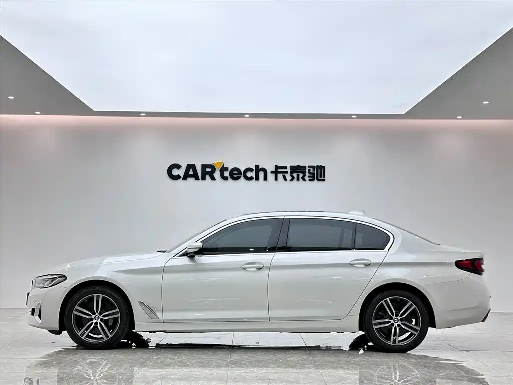 BMW 5 Series 5 2023 530Li Lead Luxury