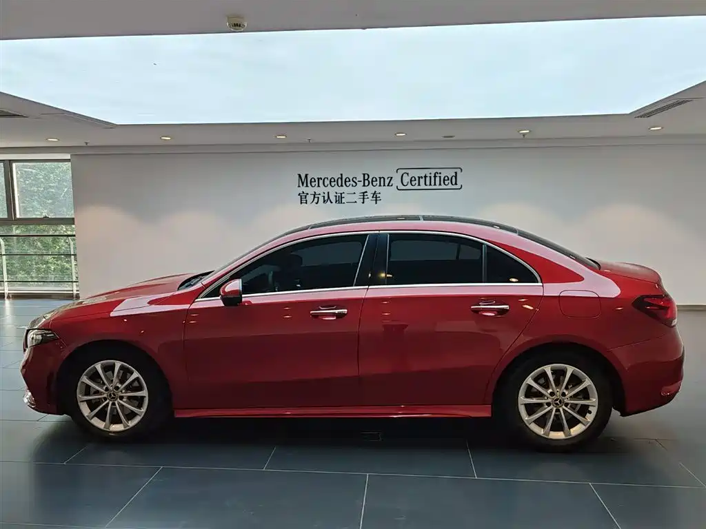 Mercedes-Benz A-Class A 2019 A 200 L Sport