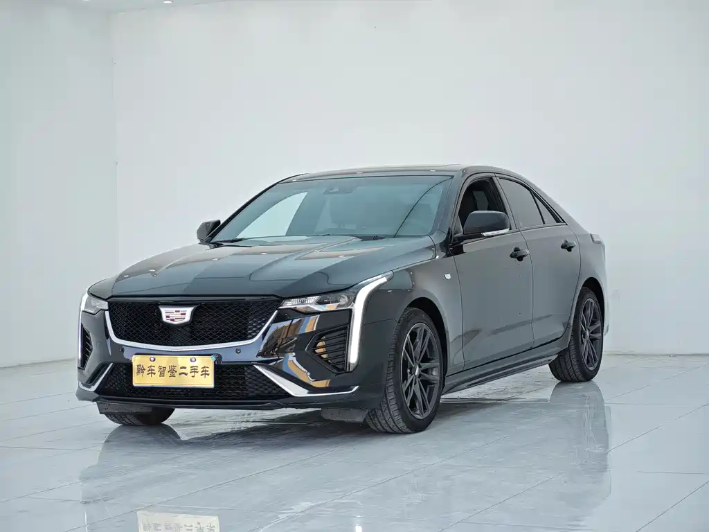CADILLAC CT4