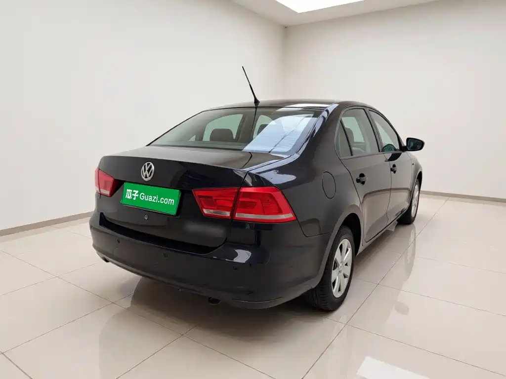 Volkswagen Santana — миниатюра 6