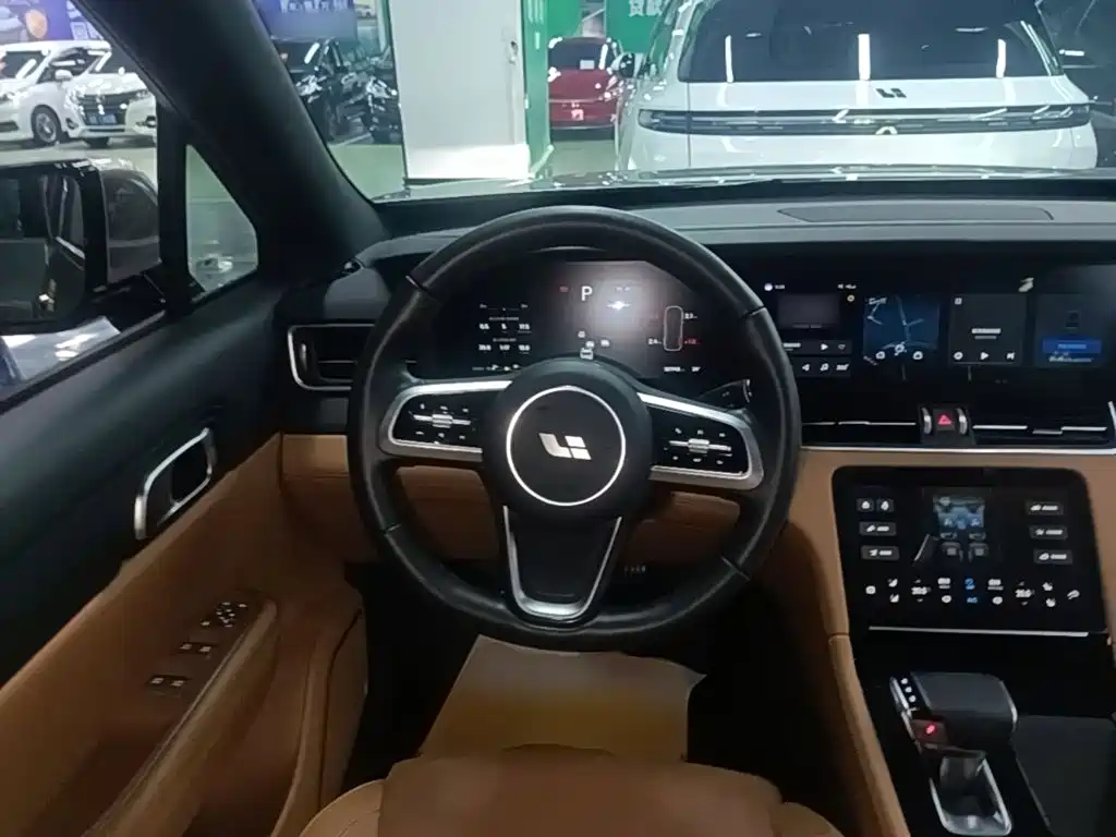 Li Auto Li ONE — миниатюра 11