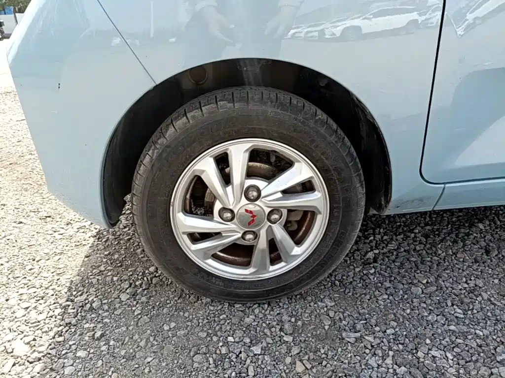 Wuling MINIEV — миниатюра 23