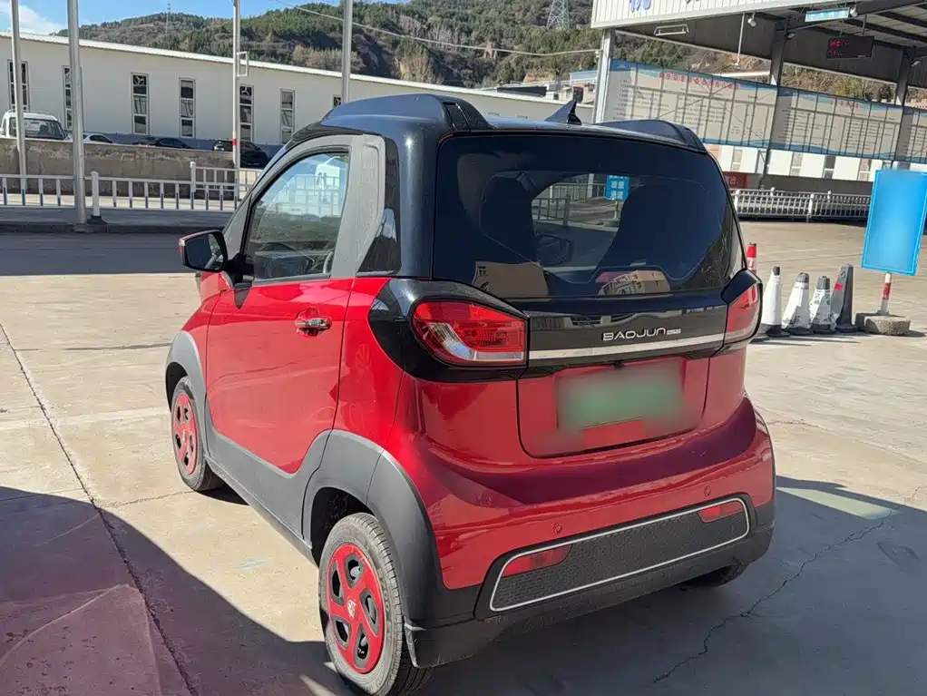 Baojun E100 — миниатюра 8