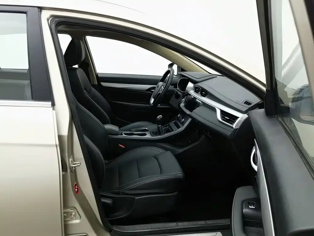 Geely Vision S1 — миниатюра 23