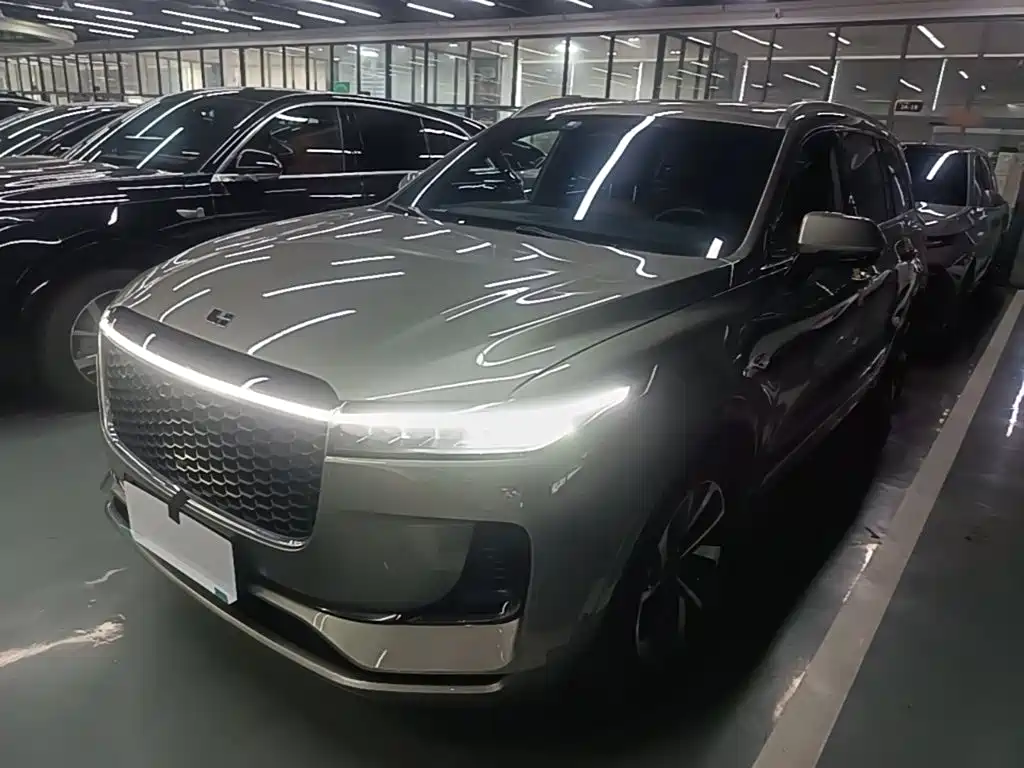 Li Auto Li ONE — миниатюра 2