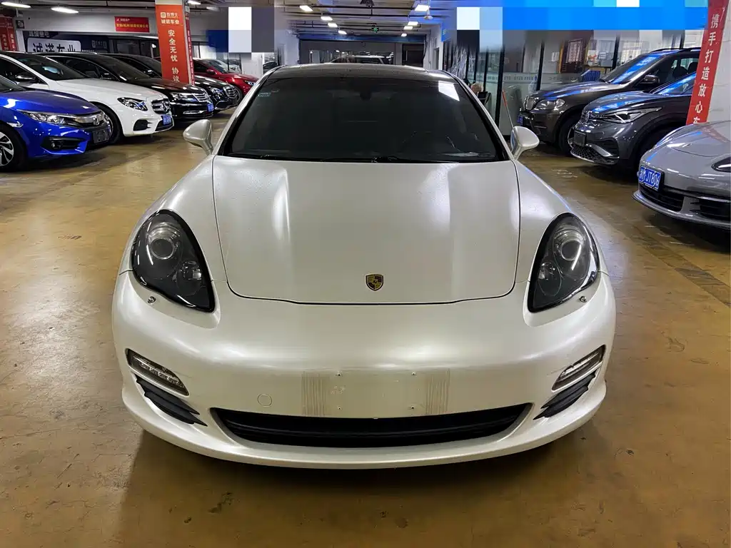 Porsche Panamera — миниатюра 2