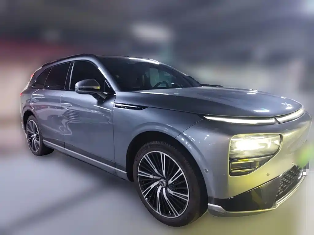 XPeng G9 — миниатюра 4