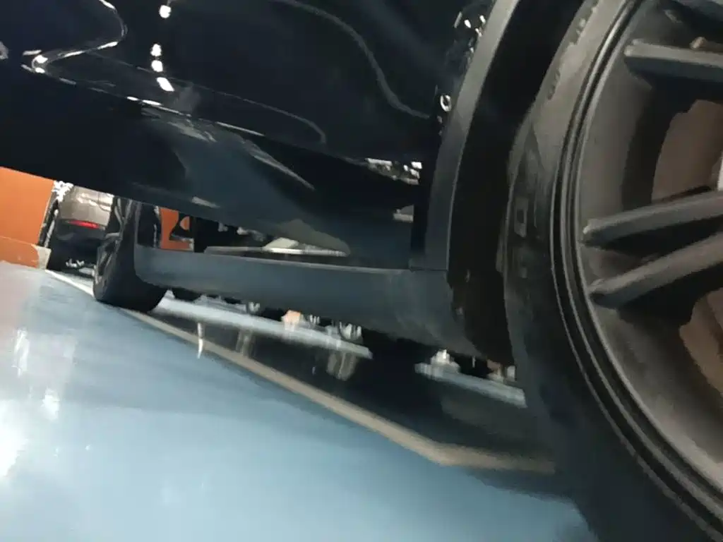 Tesla Model Y — миниатюра 21