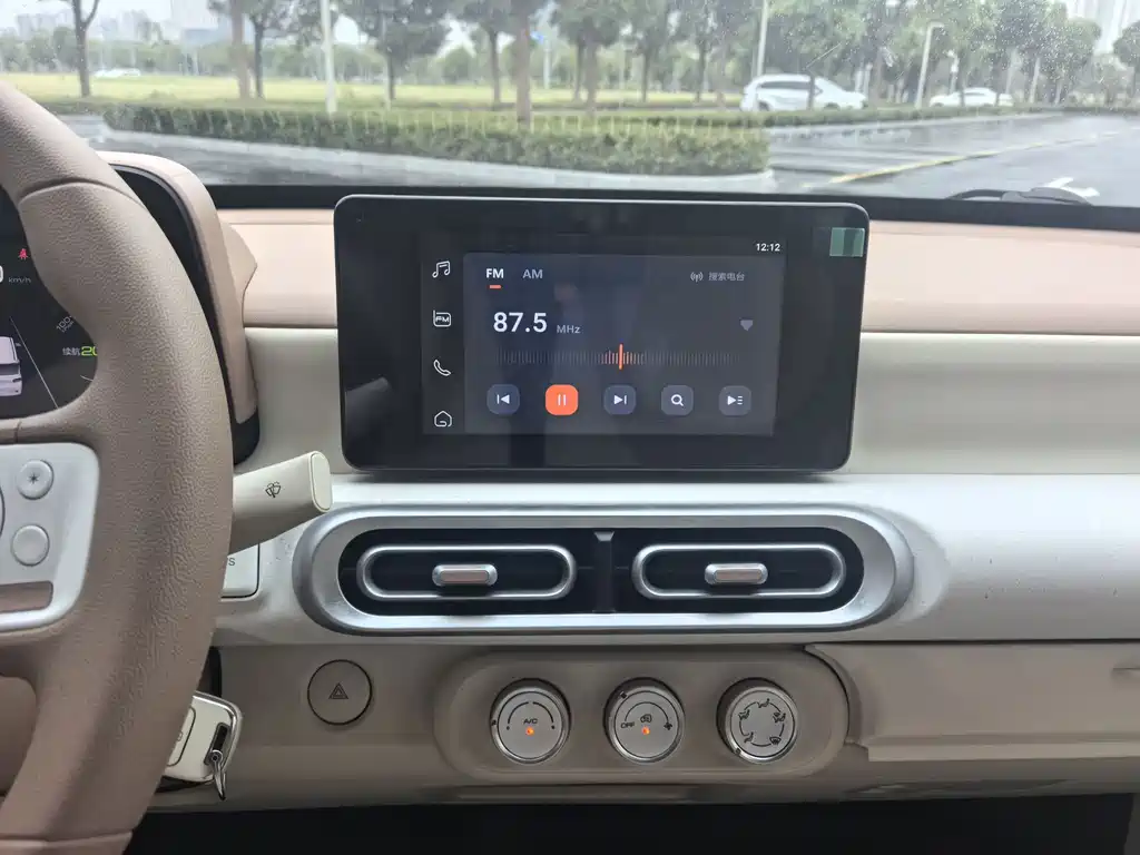 Wuling MINIEV — миниатюра 15