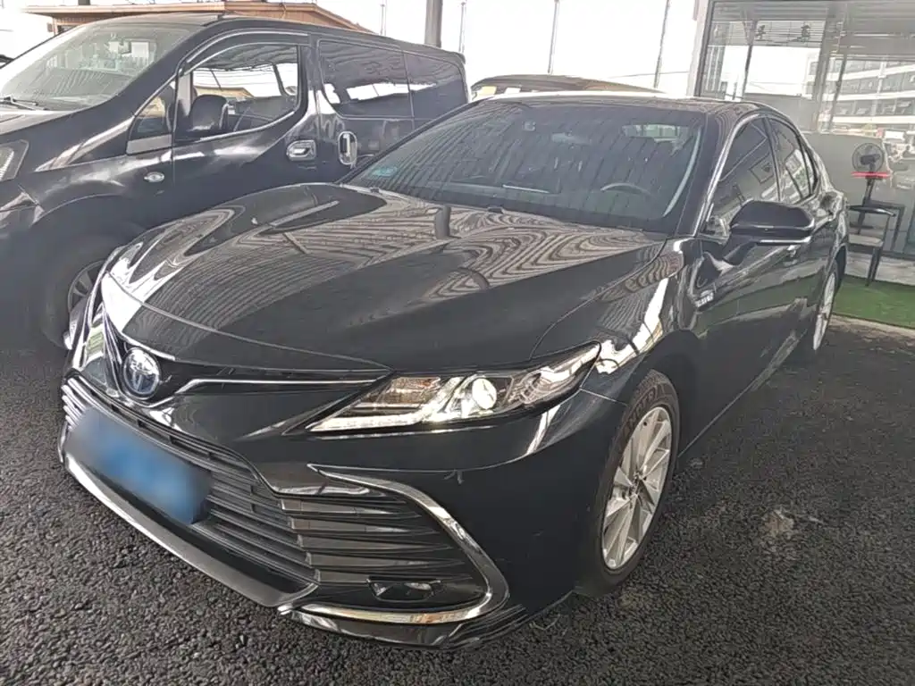 Toyota Camry 2023